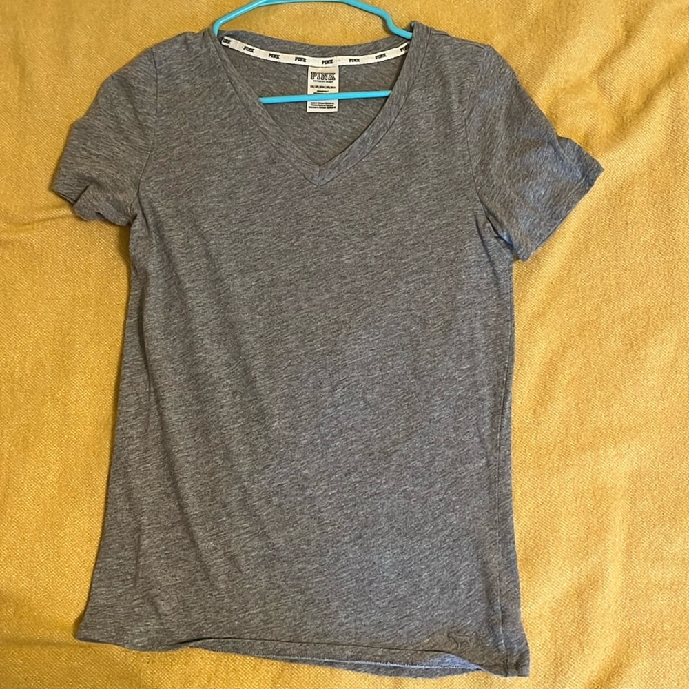 PINK Victoria’s Secret XS V Neck